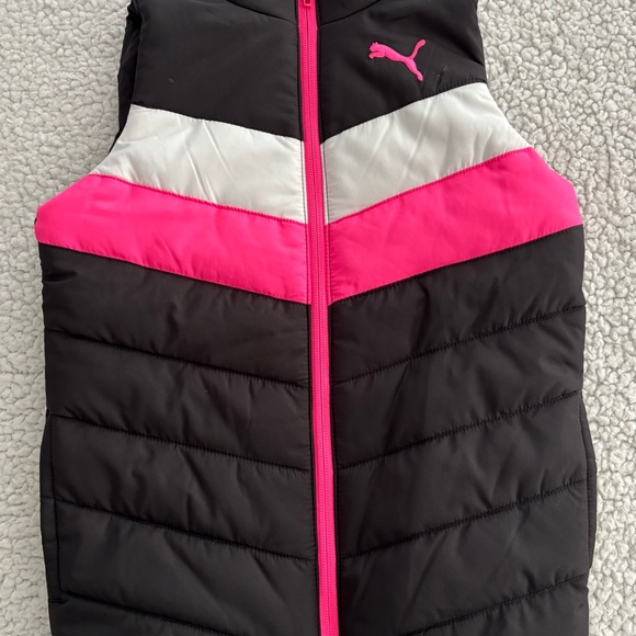 PUMA Kids Cold Weather Vest. Size XS (5/6). Black Pink White. Zip Up. Brand New. - Picture 9 of 9